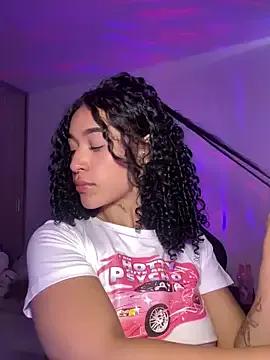 Crystal_Dluna on StripChat