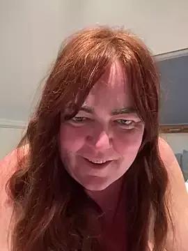 curvy-milf-abbie on StripChat