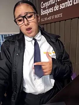 Cute_Penelope on StripChat