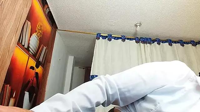 dannamomcerrat on StripChat