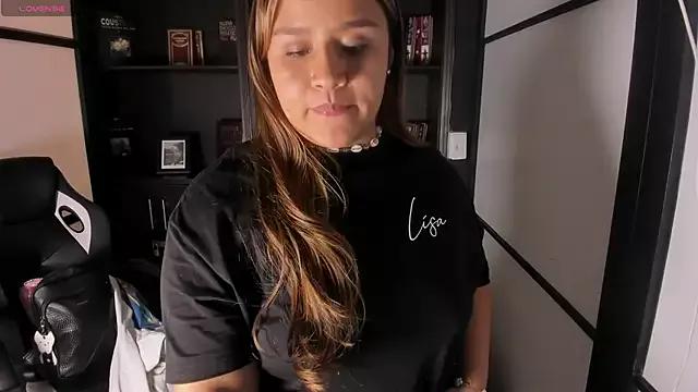 ElaBourn_ on StripChat