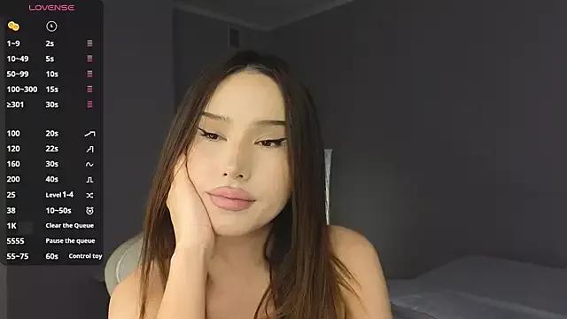 Ella_lee15 on StripChat