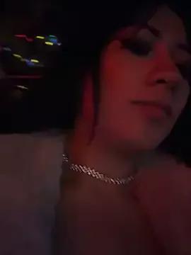 evelyn_ch_ on StripChat 