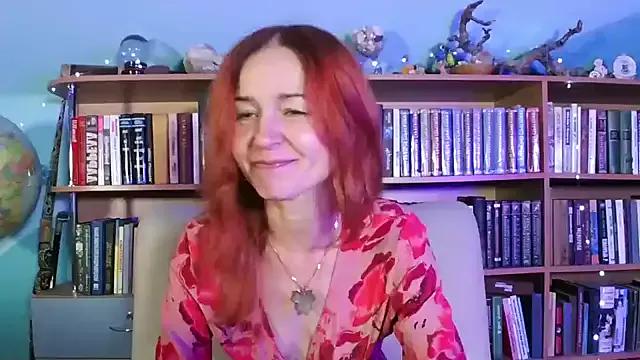 Foxilady357 on StripChat