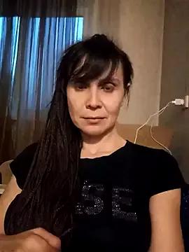 Francenia_lolis on StripChat