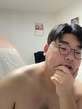 gayfucuxuc on StripChat