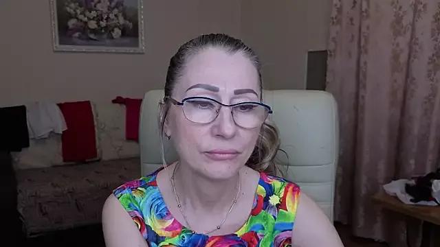 Habibi_Honeyy on StripChat