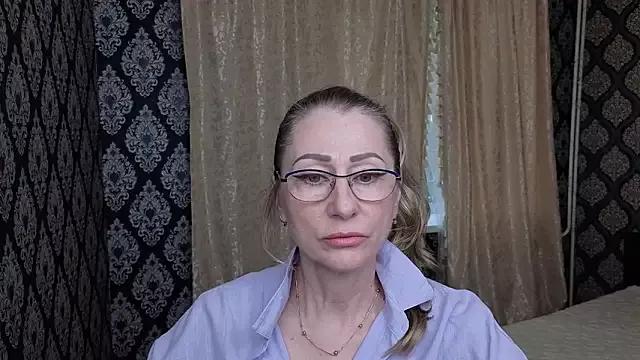 Habibi_Honeyy on StripChat