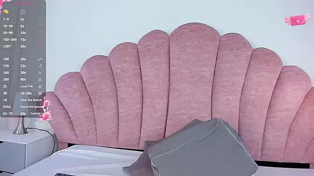 halabi_saha on StripChat