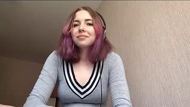 HarrietteLanglo on StripChat 