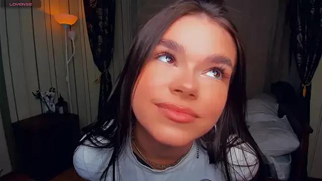 HollisHearl on StripChat 