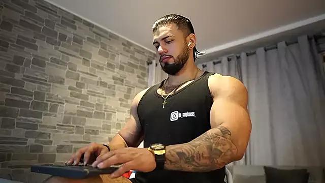 jaxon_colton on StripChat