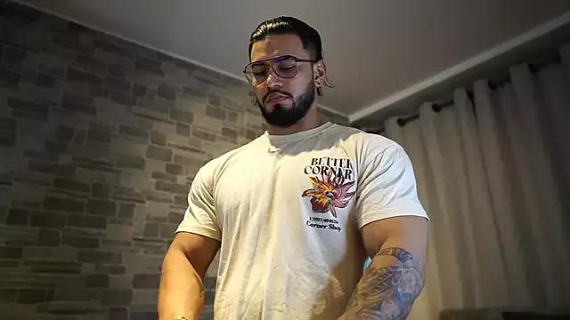 jaxon_colton on StripChat