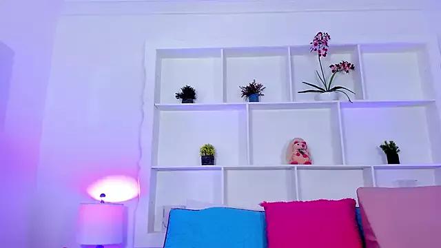 Jenifer_Diaz on StripChat