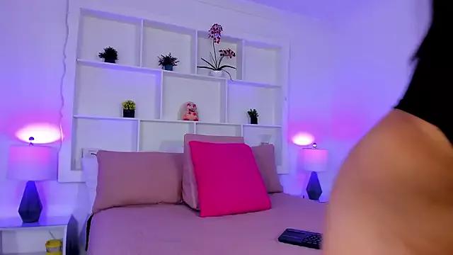 Jenifer_Diaz on StripChat