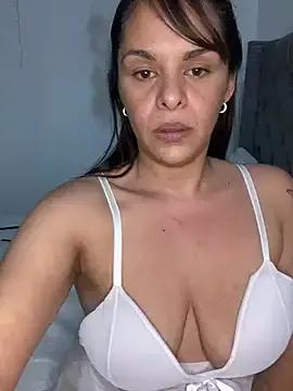 Kataliina on StripChat 