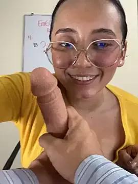 Kay_LustyWife on StripChat