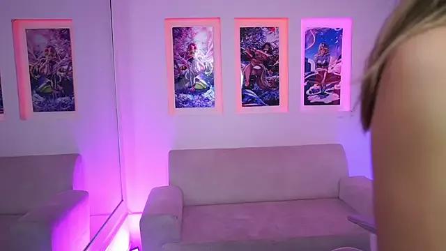 KayraOwen on StripChat