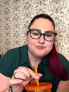 Lacey-BBW on StripChat