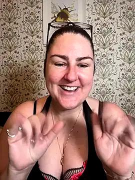 Lacey-BBW on StripChat