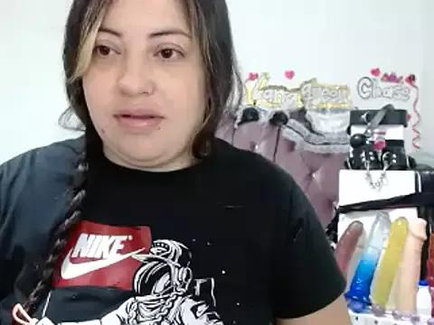lanaqueen699 on StripChat 