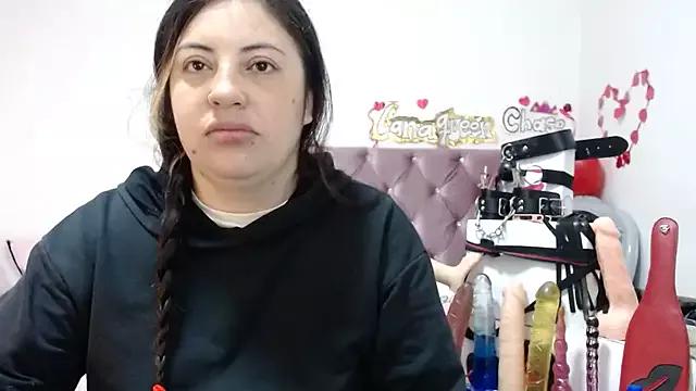 lanaqueen699 on StripChat 