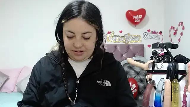 lanaqueen699 on StripChat 