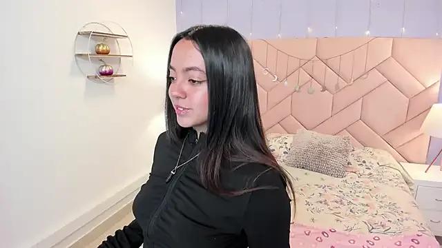 Lara_Rouss_ on StripChat 
