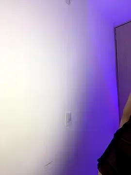 Lia_sex69 on StripChat