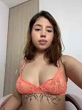 Lia_sex69 on StripChat