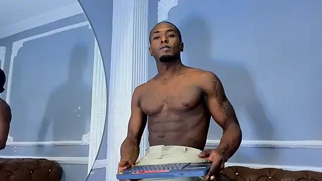 lil_dollar on StripChat 