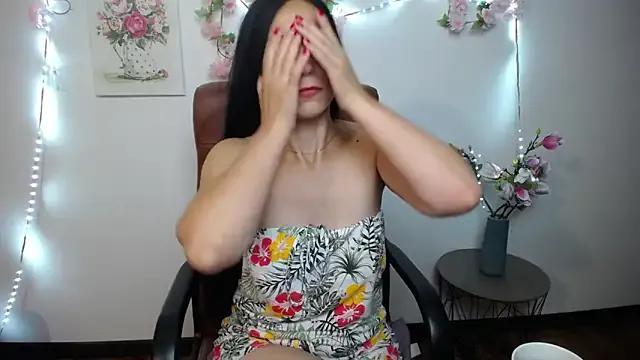 LiluGrants on StripChat