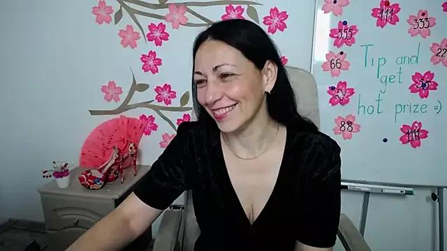 LiluGrants on StripChat