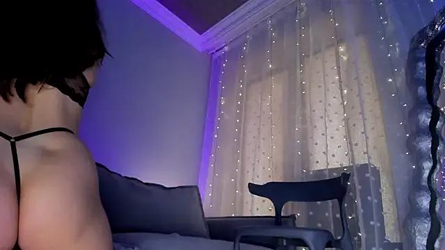 lina_stones on StripChat