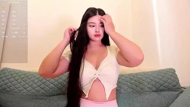 linbaelin on StripChat