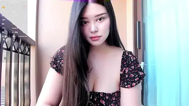 linbaelin on StripChat