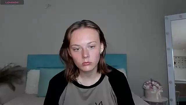 Little_fox1_ on StripChat