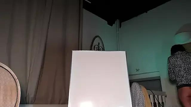 Lola_Belgium on StripChat