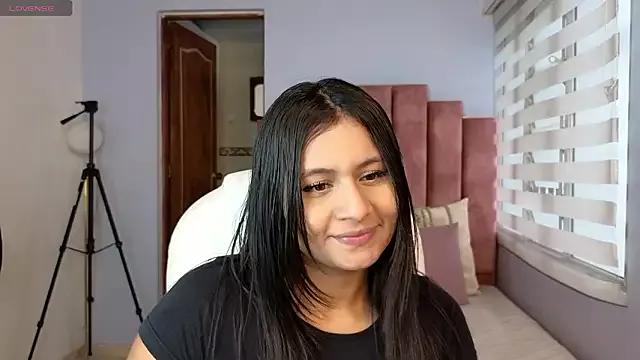 lou_rosse_ on StripChat