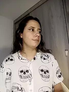 lovely_kitt on StripChat