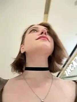 lucy-joy on StripChat