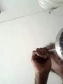 mamakarma1403 on StripChat