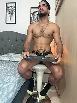 Maximiliano_ford on StripChat