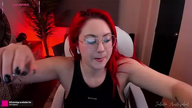 miss_julietaa on StripChat 