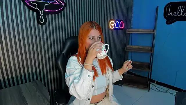 Nahiajhonson_ on StripChat