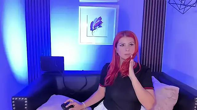 Nahiajhonson_ on StripChat