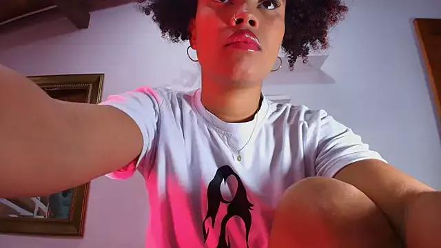 naia_blessed on StripChat