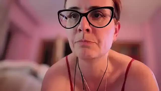 NataKitten on StripChat