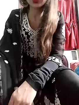 Noor_Darliing on StripChat