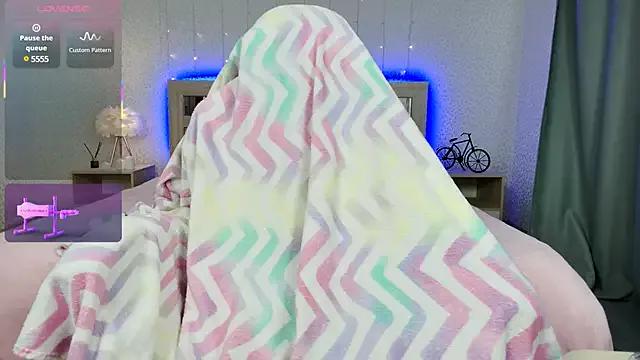 oliviiaa on StripChat